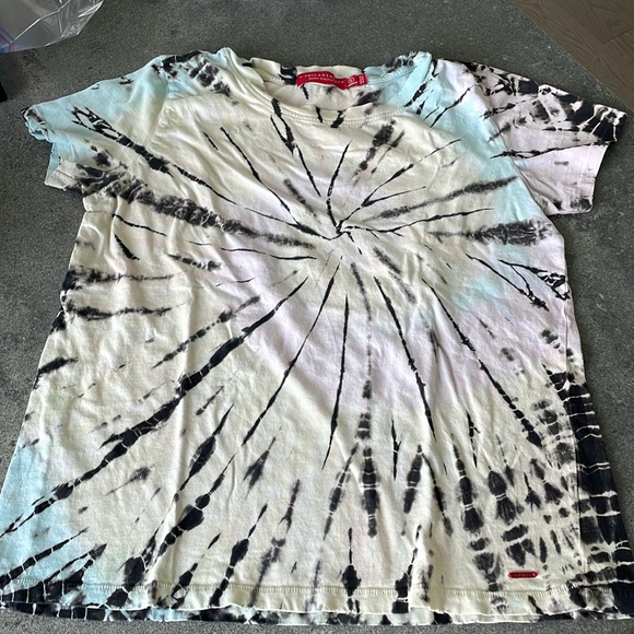 n : PHILANTHROPY Tie Dye Outfit - LIKE NEW - Picture 2 of 5